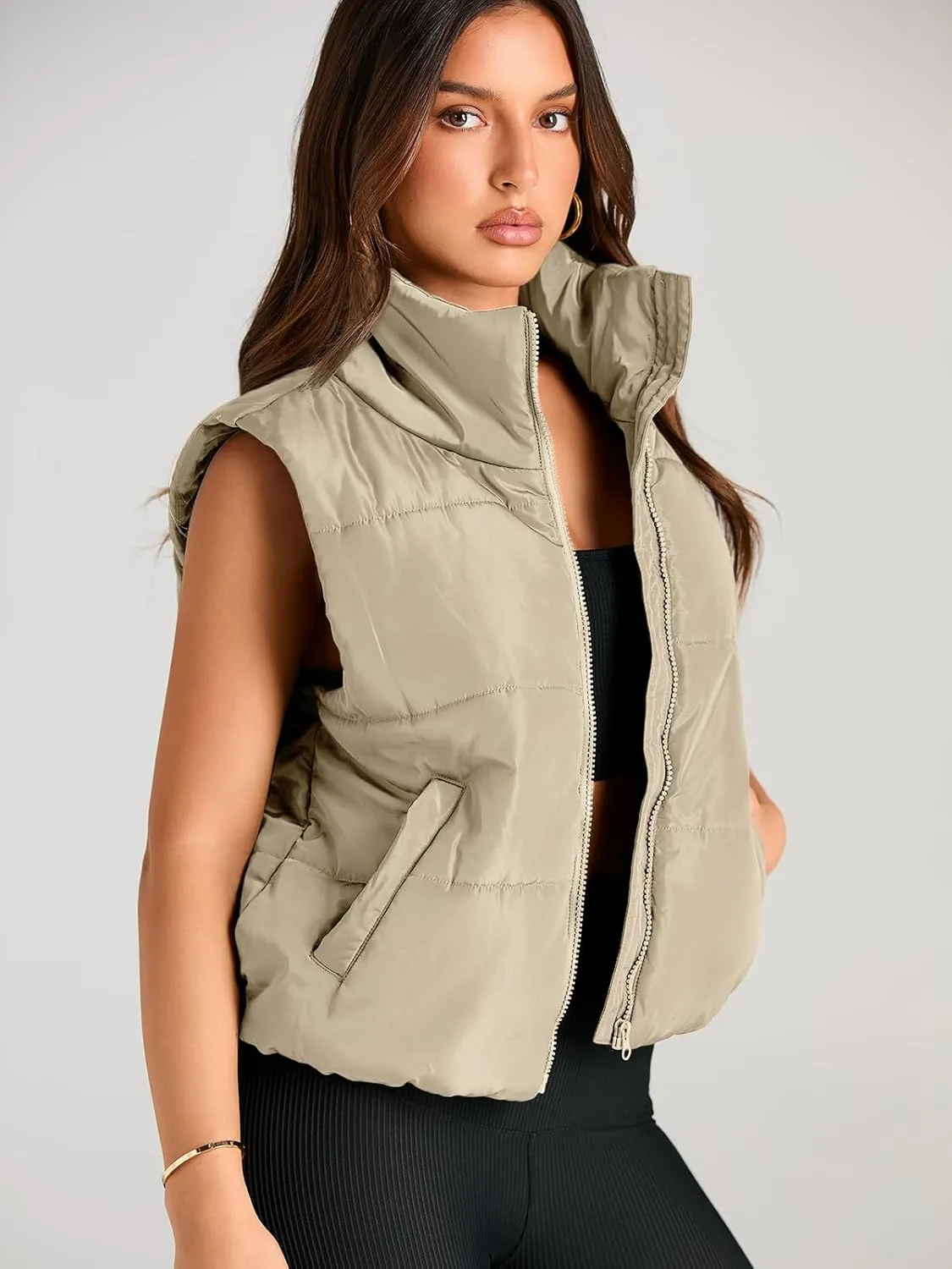AUTOMET Puffer Vest Women Sleeveless Winter Cropped Outerwear Warm Puffer Lightweight Stand-up Collar Down with Pockets