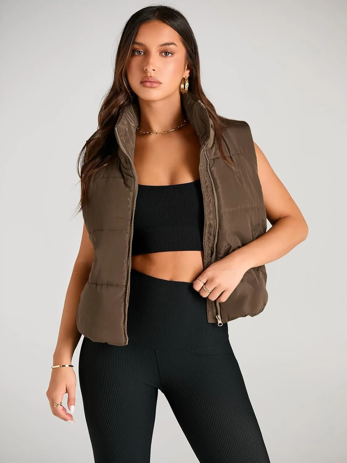 AUTOMET Puffer Vest Women Sleeveless Winter Cropped Outerwear Warm Puffer Lightweight Stand-up Collar Down with Pockets
