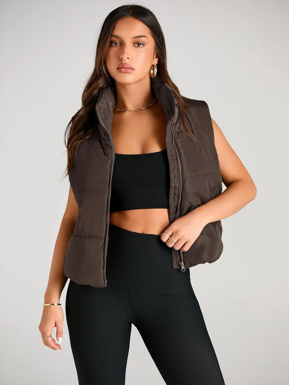 AUTOMET Puffer Vest Women Sleeveless Winter Cropped Outerwear Warm Puffer Lightweight Stand-up Collar Down with Pockets