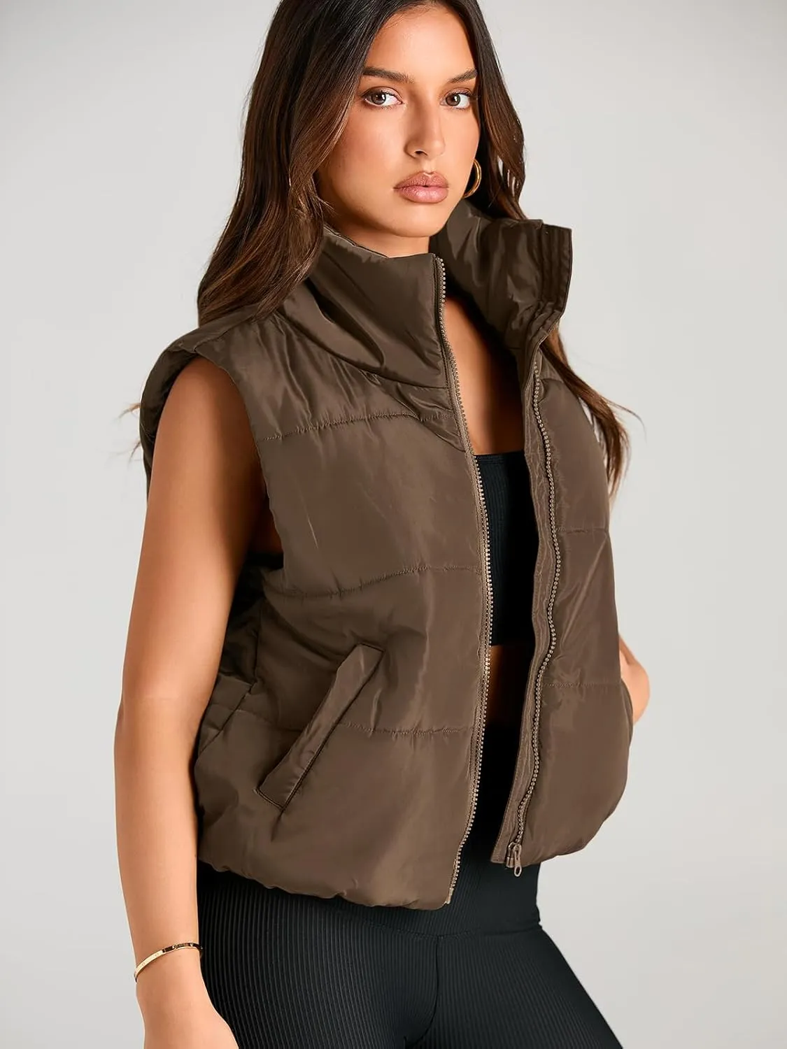 AUTOMET Puffer Vest Women Sleeveless Winter Cropped Outerwear Warm Puffer Lightweight Stand-up Collar Down with Pockets