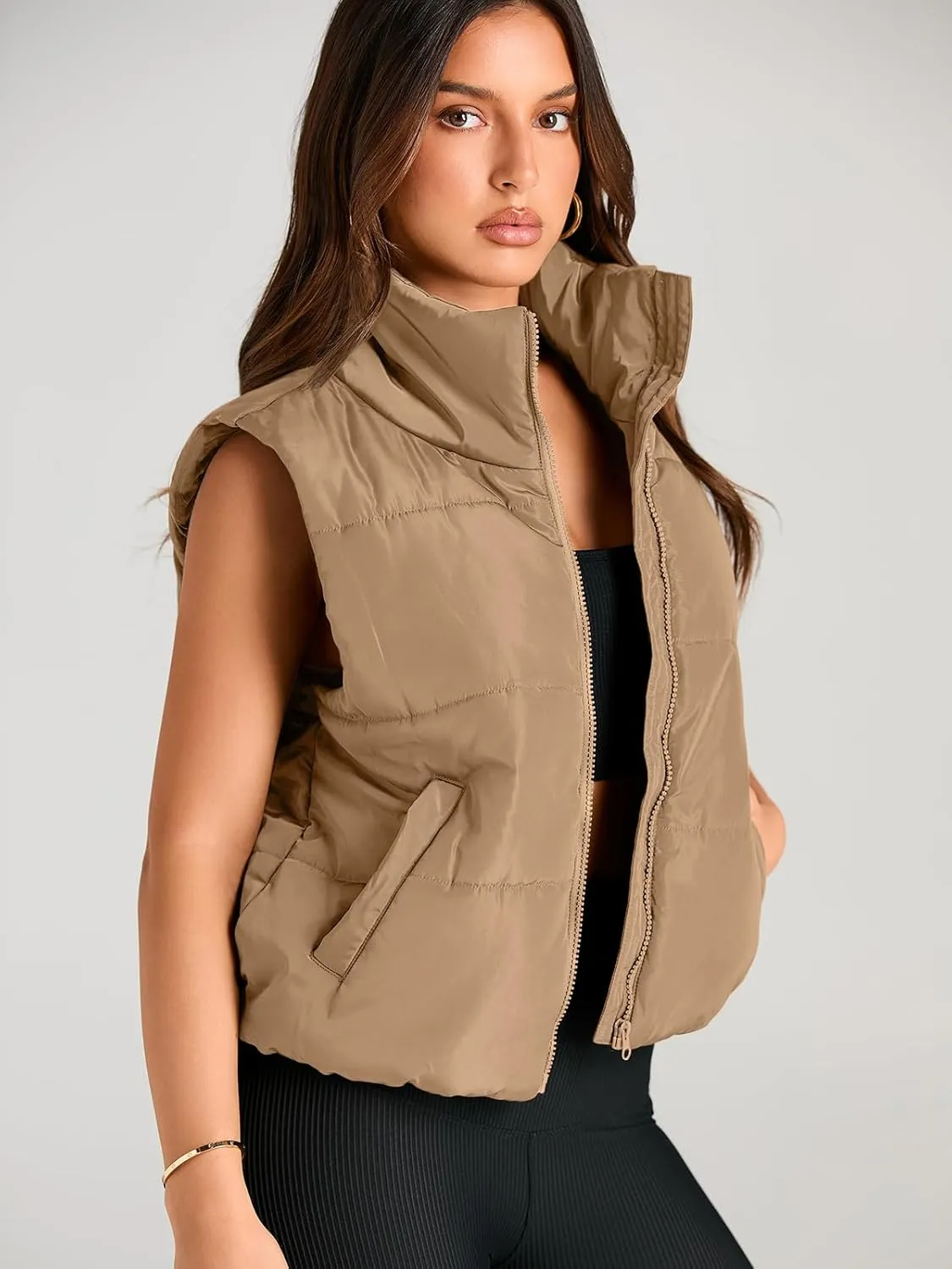 AUTOMET Puffer Vest Women Sleeveless Winter Cropped Outerwear Warm Puffer Lightweight Stand-up Collar Down with Pockets