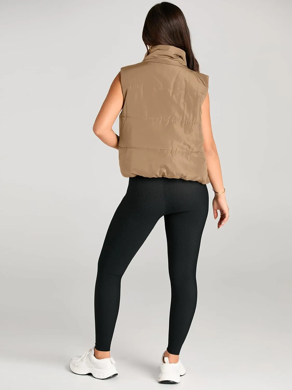 AUTOMET Puffer Vest Women Sleeveless Winter Cropped Outerwear Warm Puffer Lightweight Stand-up Collar Down with Pockets