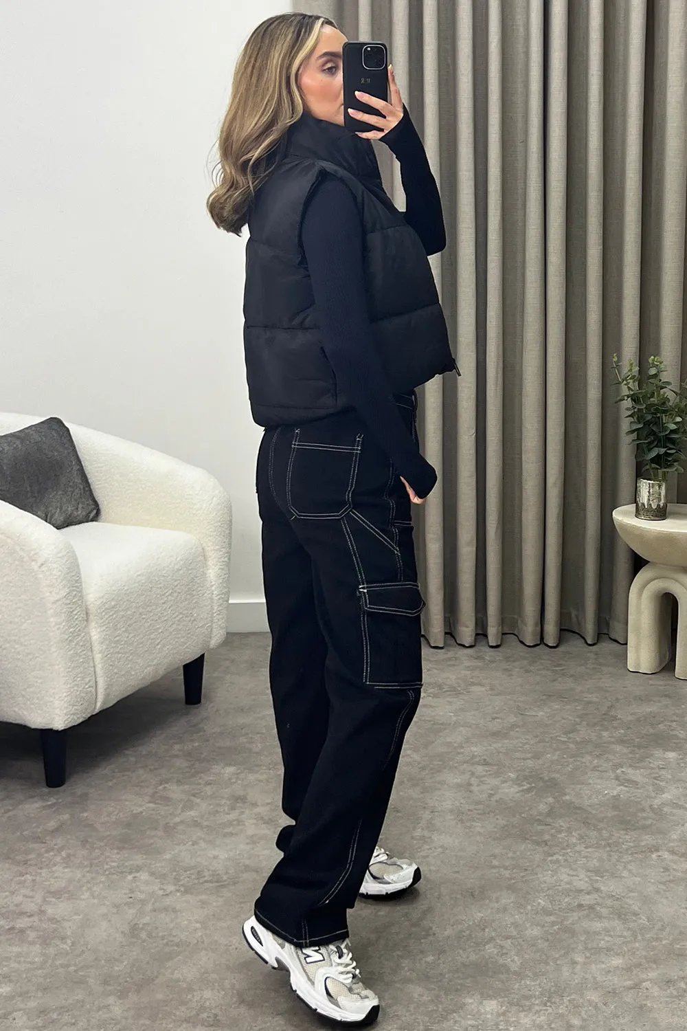 Hana Black Zip Up Cropped Puffer Gilet