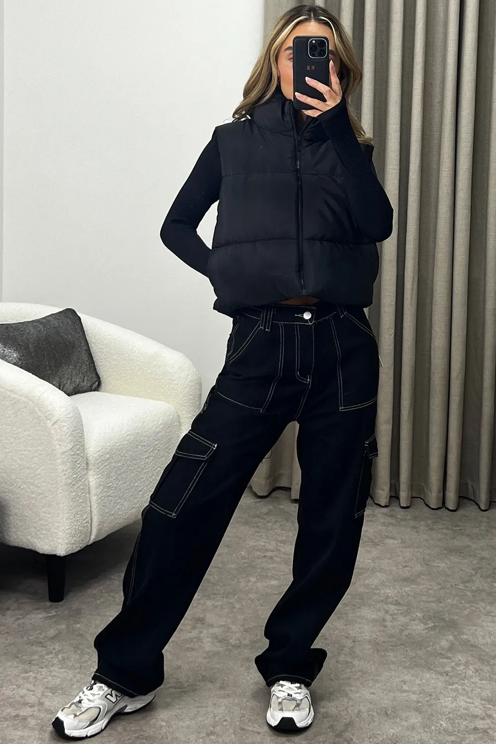 Hana Black Zip Up Cropped Puffer Gilet