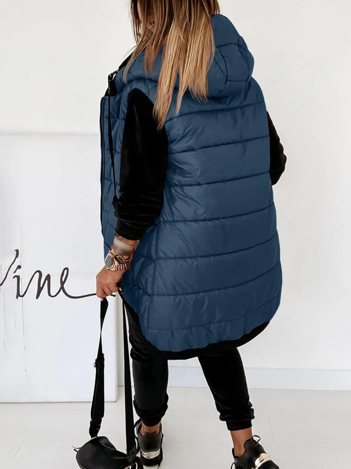 Kaxindeb Women's Hooded Outwear Vest Lightweight Zipper Up Padded Gilet With Pockets