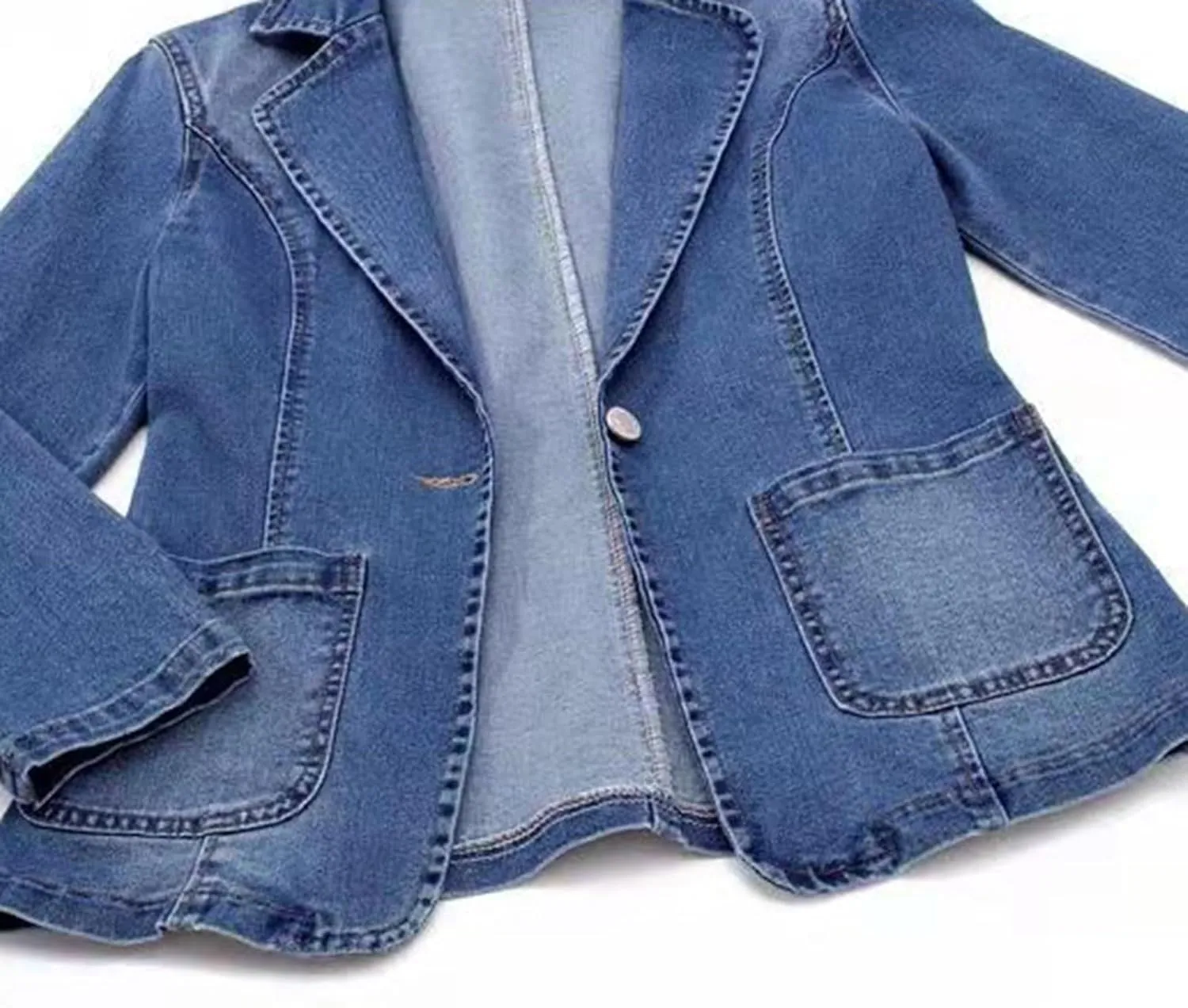 Lmdudan Women's Casual Denim Jackets Ladies Oversized Jean Jacket Loose Boyfriend Distresse Lapel Coat Tops for Autumn Winter