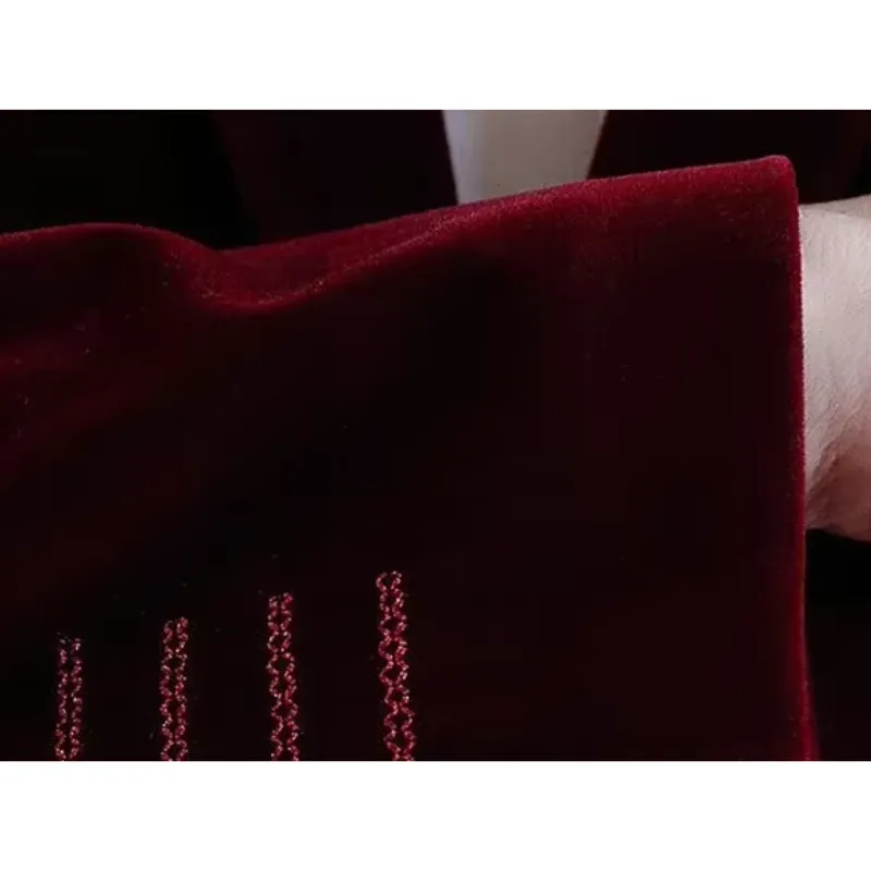 Men's Luxurious Slim Fit One-Button Velvet Blazer | Ideal for All Seasons