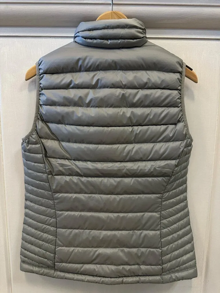 Patagonia Puffer Down Vest - Size Medium