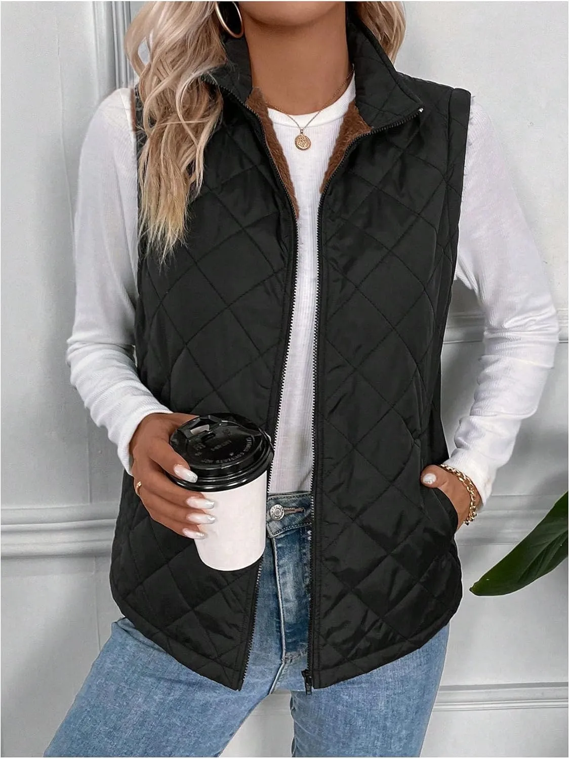 Verdusa Women's Sleeveless Zip Up Quilted Vest Jacket Fleece Lined Outerwear