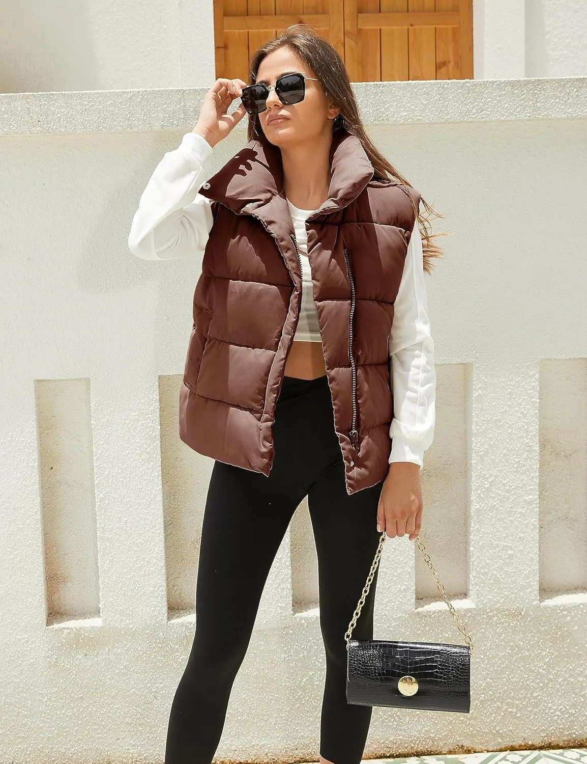 Women's Lightweight Zip Up Puffer Vest Stand Collar Sleeveless Padded Gilet with Pockets